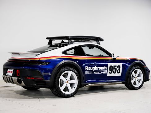 Used 2024 Porsche 911 Dakar image 4