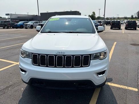 Used 2020 Jeep Grand Cherokee Laredo AWD/4WD image 17