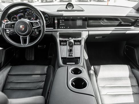 Used 2020 Porsche Panamera 4 AWD/4WD image 8