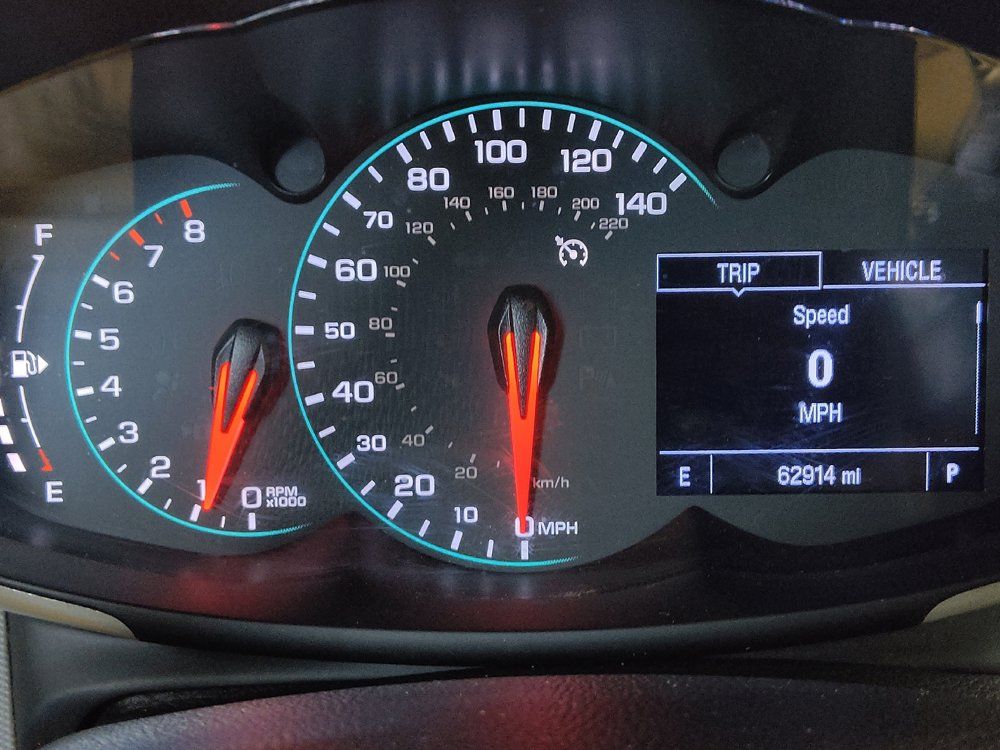 Used 2020 Chevrolet Sonic Premier FWD image 23