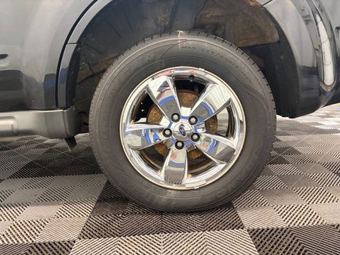 Used 2011 Ford Escape Limited w/ 302A Rapid Spec Order Code image 26