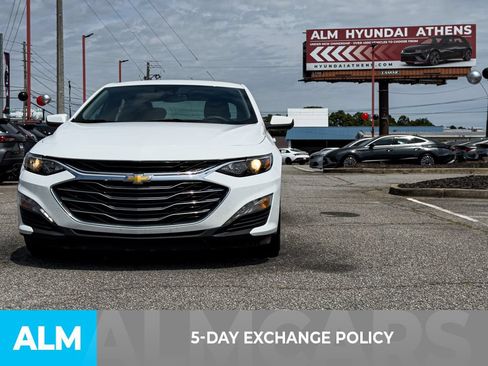 Used 2024 Chevrolet Malibu LT FWD image 3