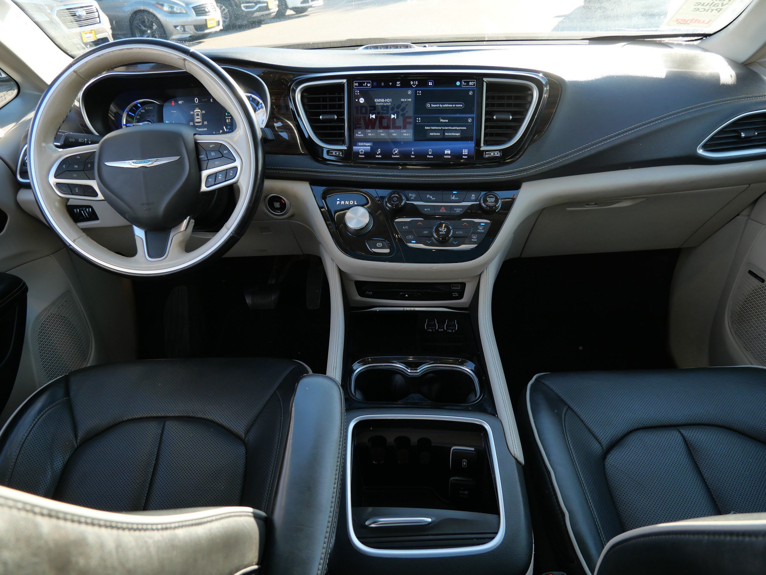 Used 2021 Chrysler Pacifica Limited w/ Uconnect Theater Family Group FWD image 50
