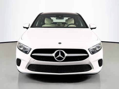 Used 2022 Mercedes-Benz A 220 4MATIC image 2