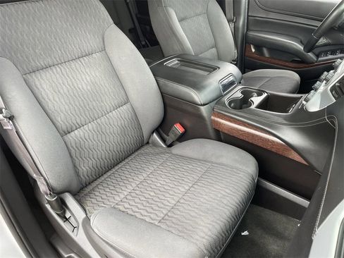 Used 2015 GMC Yukon SLE w/ Convenience Package image 8