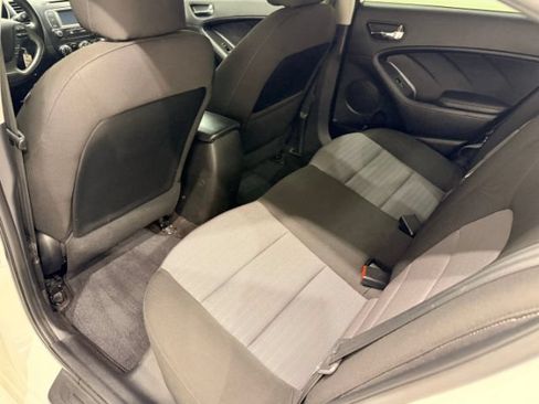 Used 2014 Kia Forte EX FWD image 38