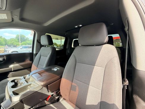 Used 2020 Chevrolet Silverado 1500 Custom w/ Infotainment Package RWD image 27