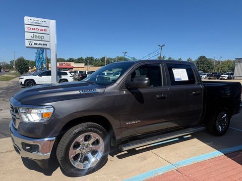 Used 2022 RAM 1500 Big Horn AWD/4WD image 4