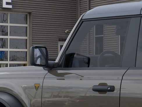 New 2025 Ford Bronco Badlands w/ Sasquatch Package AWD/4WD image 22