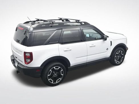 Used 2023 Ford Bronco Sport Outer Banks w/ Tech Package AWD/4WD image 35