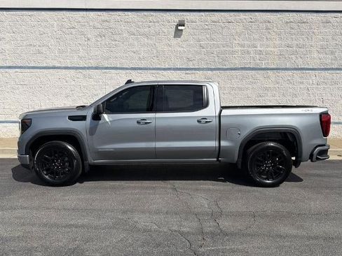 Used 2024 GMC Sierra 1500 Elevation AWD/4WD image 4