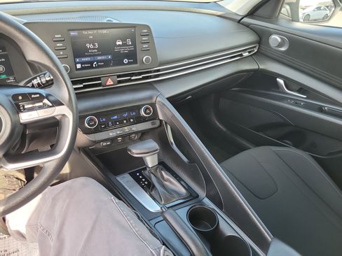 Certified 2023 Hyundai Elantra SEL w/ Cargo Package image 15