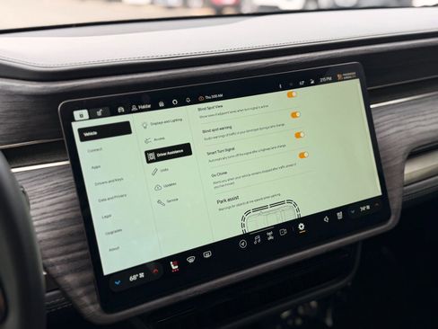 Used 2022 Rivian R1T Launch Edition image 63