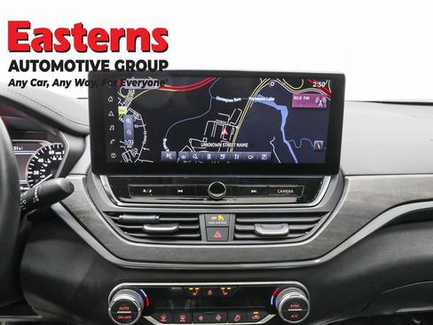 Used 2023 Nissan Altima 2.5 SL image 12