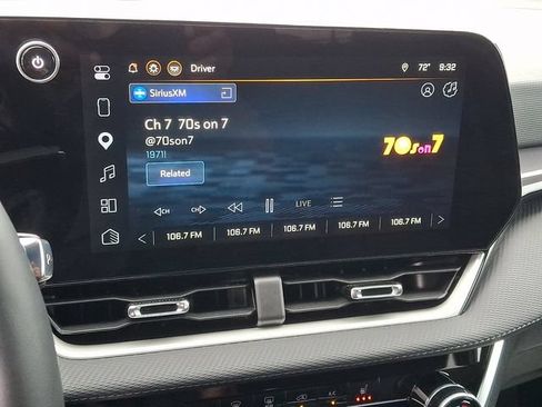 Used 2026 Chevrolet Equinox LT FWD image 12
