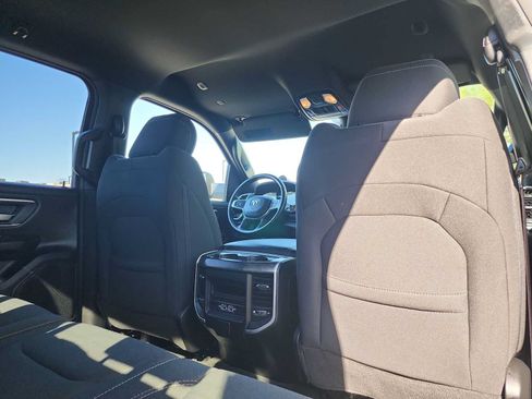 Used 2023 RAM 1500 Big Horn AWD/4WD image 16