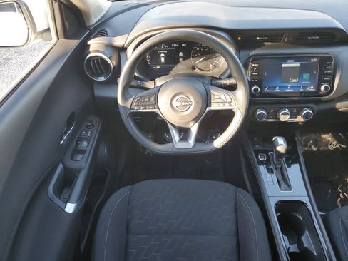 Certified 2023 Nissan Kicks SV image 16