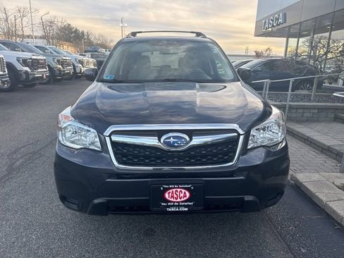 Used 2016 Subaru Forester 2.5i Premium w/ All-Weather Package image 2