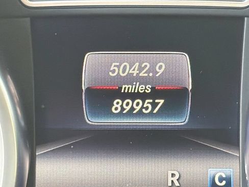 Used 2017 Mercedes-Benz GLE 350 image 28
