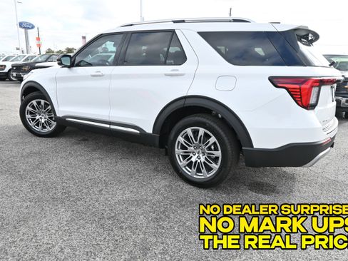 New 2026 Ford Explorer Platinum RWD image 8
