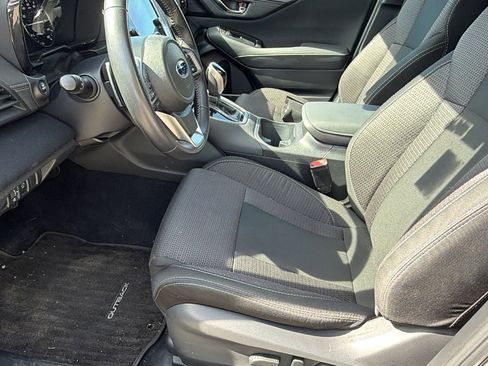 Used 2025 Subaru Outback Premium AWD/4WD image 16