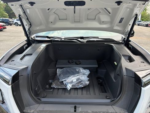 New 2026 GMC Sierra EV Elevation w/ Premium Package AWD/4WD image 16