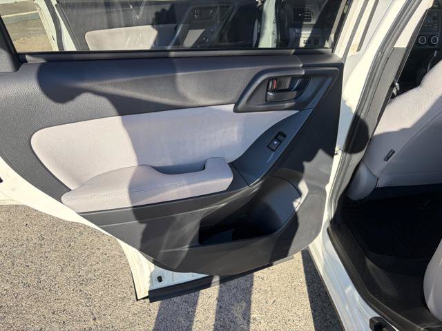 Used 2014 Subaru Forester 2.5i Premium w/ Popular Package #1 AWD/4WD image 16