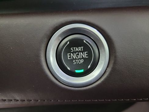 Certified 2021 Cadillac Escalade Sport Platinum w/ Heavy-Duty Trailer Package image 30