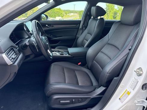 Used 2019 Honda Accord Sport image 15