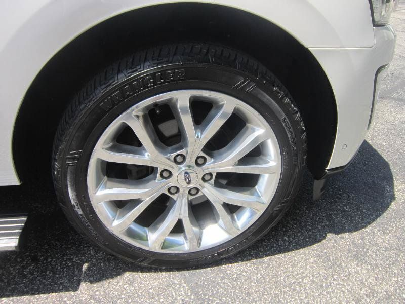 Used 2018 Ford Expedition Max Limited w/ Equipment Group 302A AWD/4WD image 38