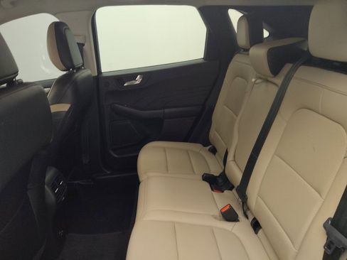 Used 2021 Ford Escape SEL w/ Technology Package image 18