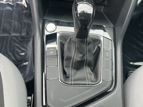 Used 2023 Volkswagen Taos S image 31