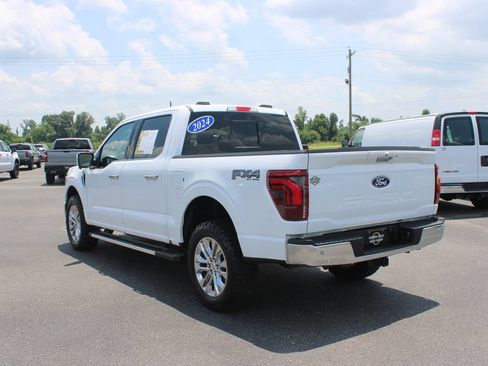 Used 2024 Ford F150 Lariat w/ Equipment Group 502A High AWD/4WD image 7