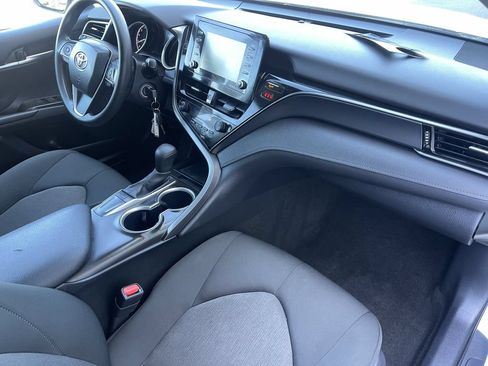 Used 2024 Toyota Camry LE FWD image 28