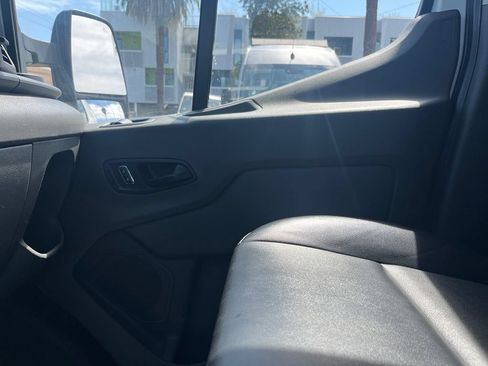 Used 2022 Ford E-Transit 148 High Roof w/ Load Area Protection Package RWD image 21