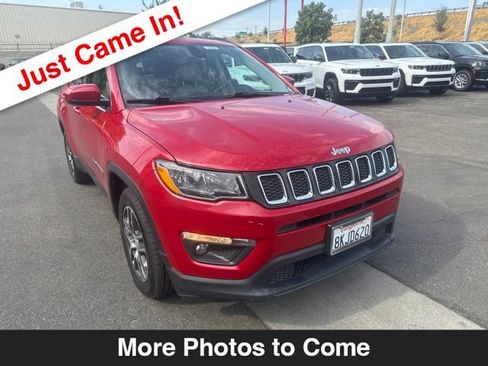 Used 2019 Jeep Compass Latitude FWD image 8