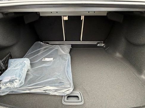 New 2026 Mercedes-Benz C 300 4MATIC Sedan image 10