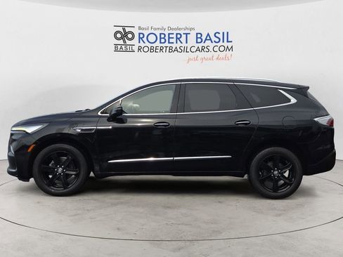 Used 2023 Buick Enclave Essence w/ Experience Buick Package image 2