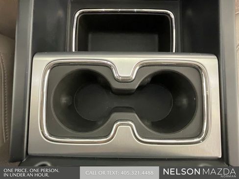 Used 2018 GMC Sierra 1500 SLT image 35