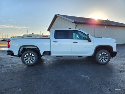 New 2026 Chevrolet Silverado 2500 Custom w/ Custom Value Package image 5