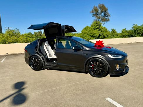 Used 2019 Tesla Model X P100D AWD/4WD image 4