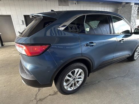 Used 2020 Ford Escape SE FWD image 7
