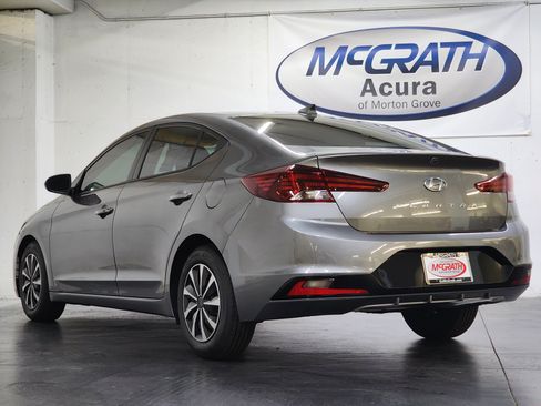 Used 2020 Hyundai Elantra Value Edition w/ Cargo Package (C1) FWD image 9
