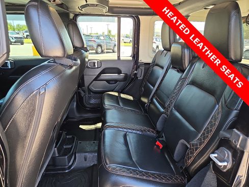 Used 2021 Jeep Wrangler Unlimited Sahara AWD/4WD image 10