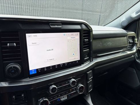 Used 2025 Ford F250 Lariat w/ Lariat Ultimate Package AWD/4WD image 17