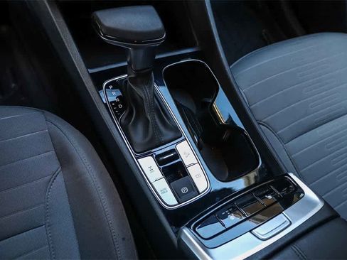 Used 2023 Hyundai Santa Cruz SEL image 18