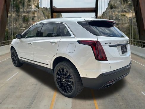 New 2026 Cadillac XT5 Premium Luxury w/ LPO, ONYX Package FWD image 8