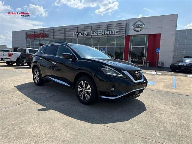 Used 2024 Nissan Murano SV FWD image 1