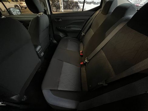 Used 2025 Nissan Versa SV image 25