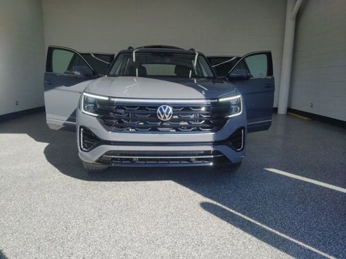 New 2026 Volkswagen Atlas SEL Premium R-Line AWD/4WD image 32